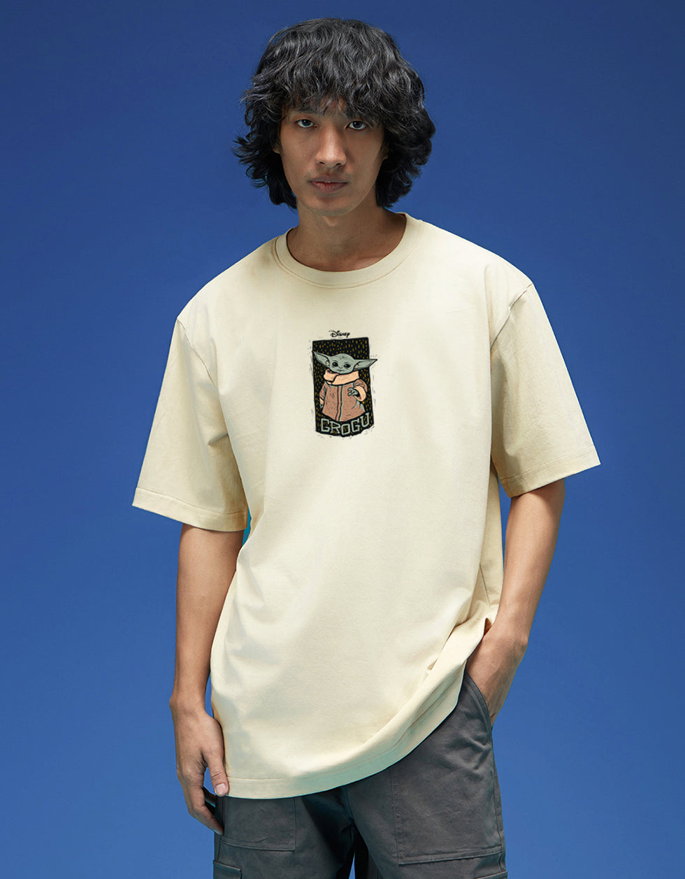 Are Round Neck T-Shirts the Best Choice for Summer?