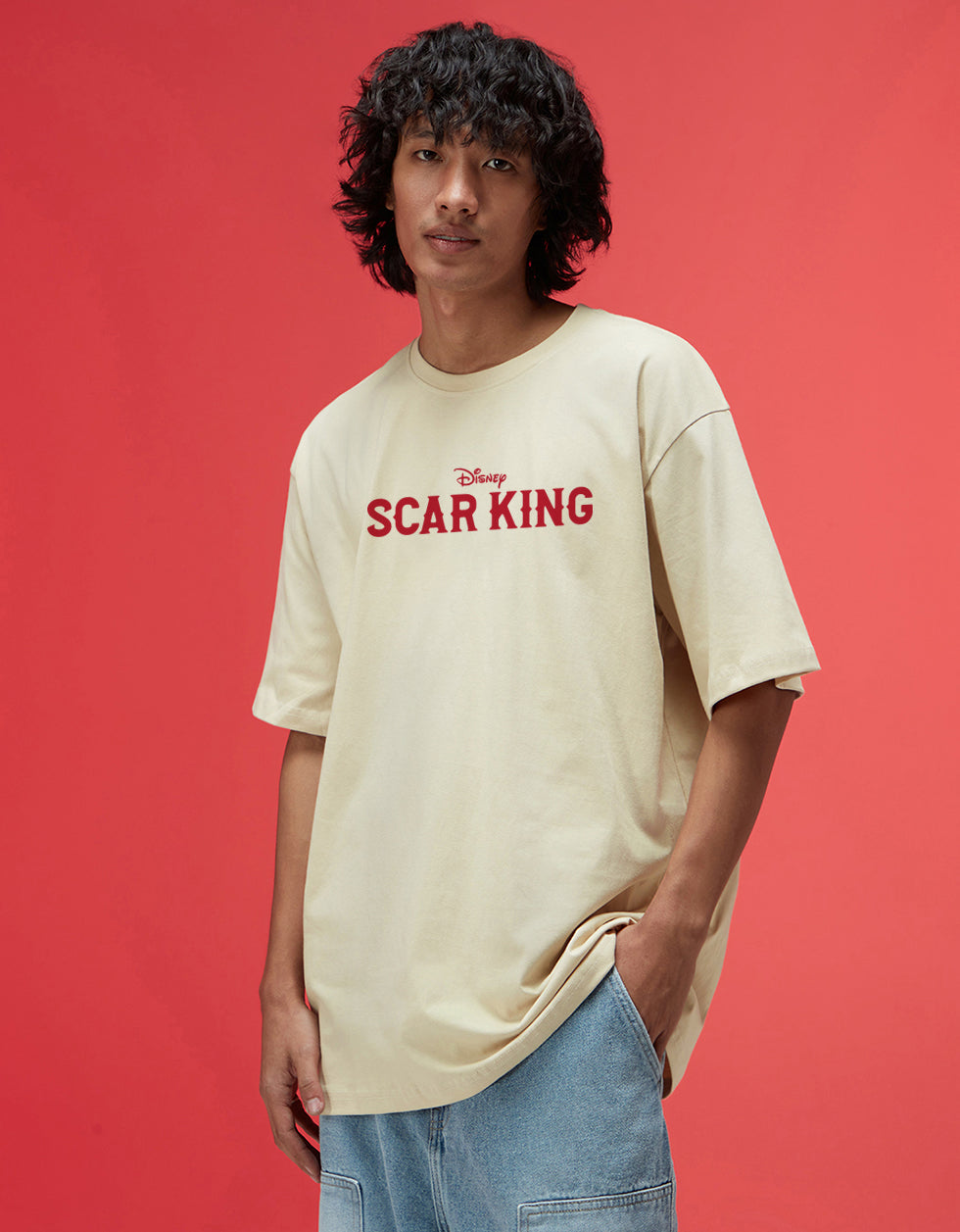10 Creative Ways to style Oversized T-Shirts for Men