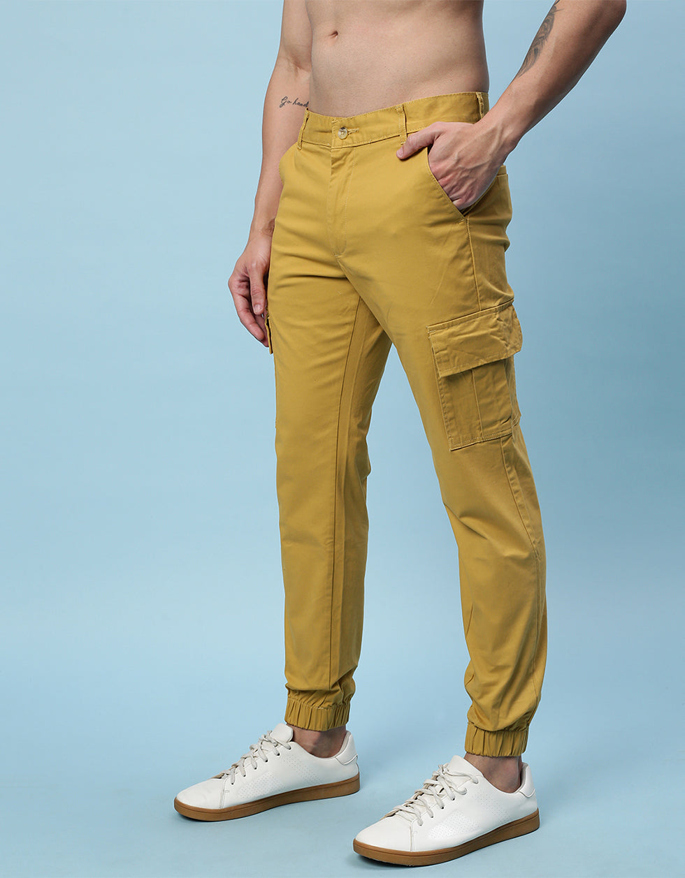 13 Best Joggers for Men to Buy in 2025 - Stylish & Functional Fits