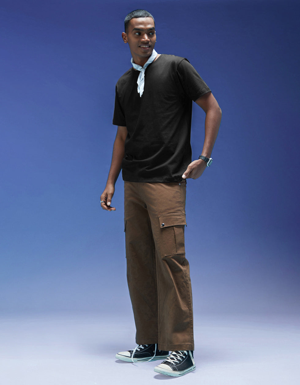 Black Plain Regular Fit T-shirt