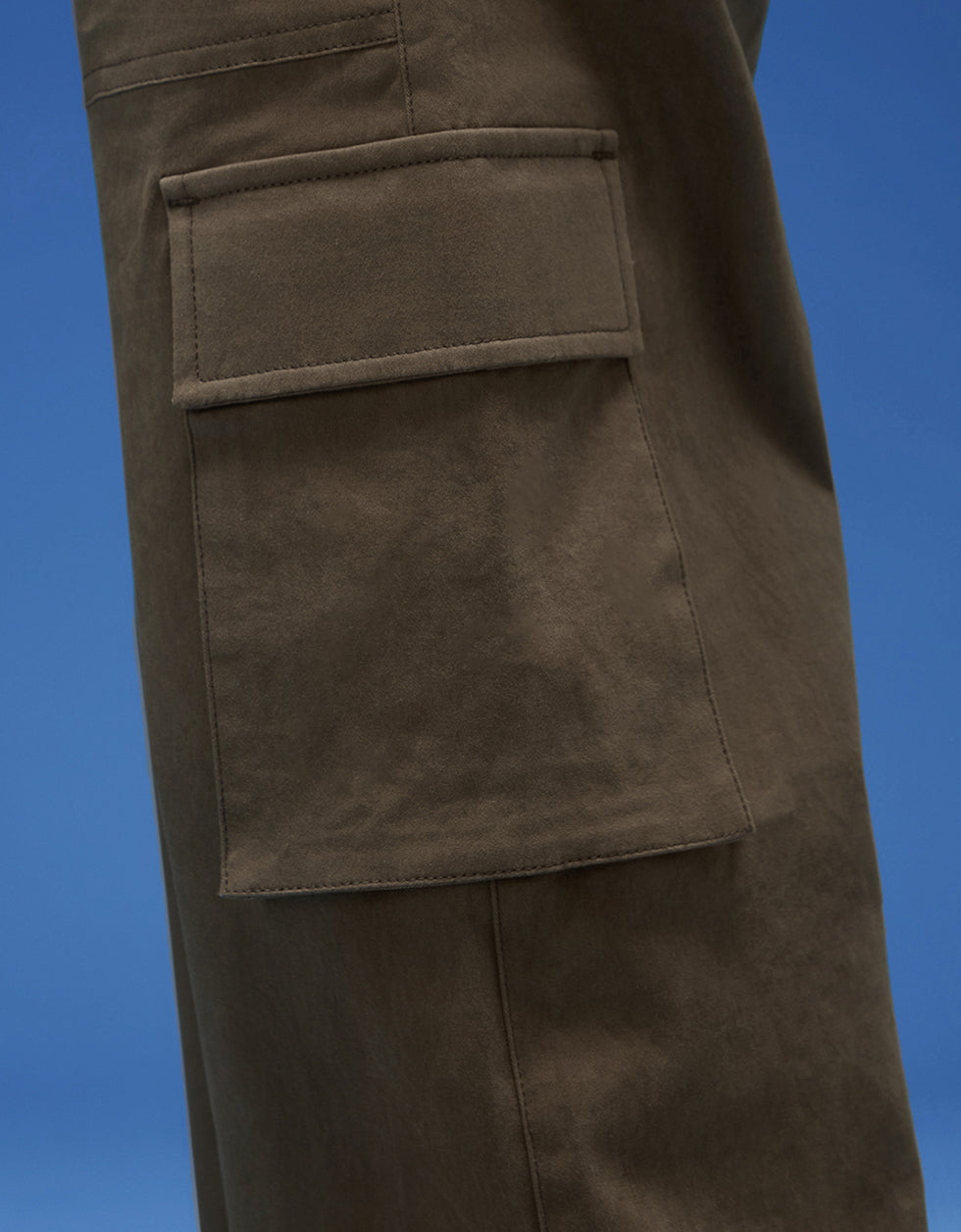Brown Flap Pocket Woven Exclusive Cargo Pant