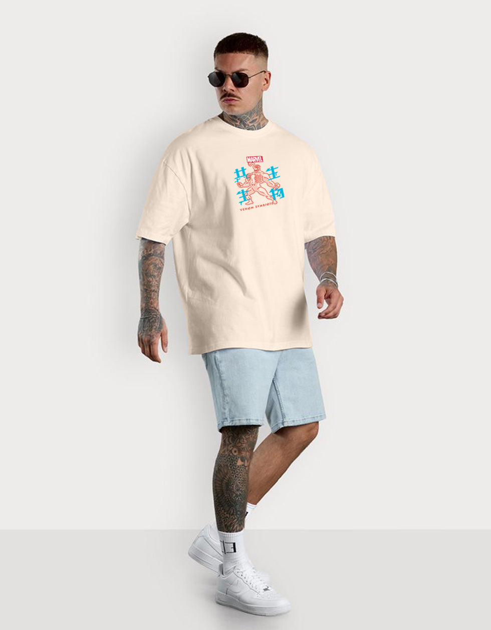 Venom Marvel Swanwhite Oversized Graphic Printed T-shirt