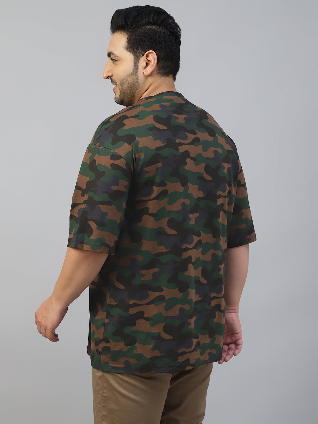 Green Camouflage Front Printed Plus Size T-shirt