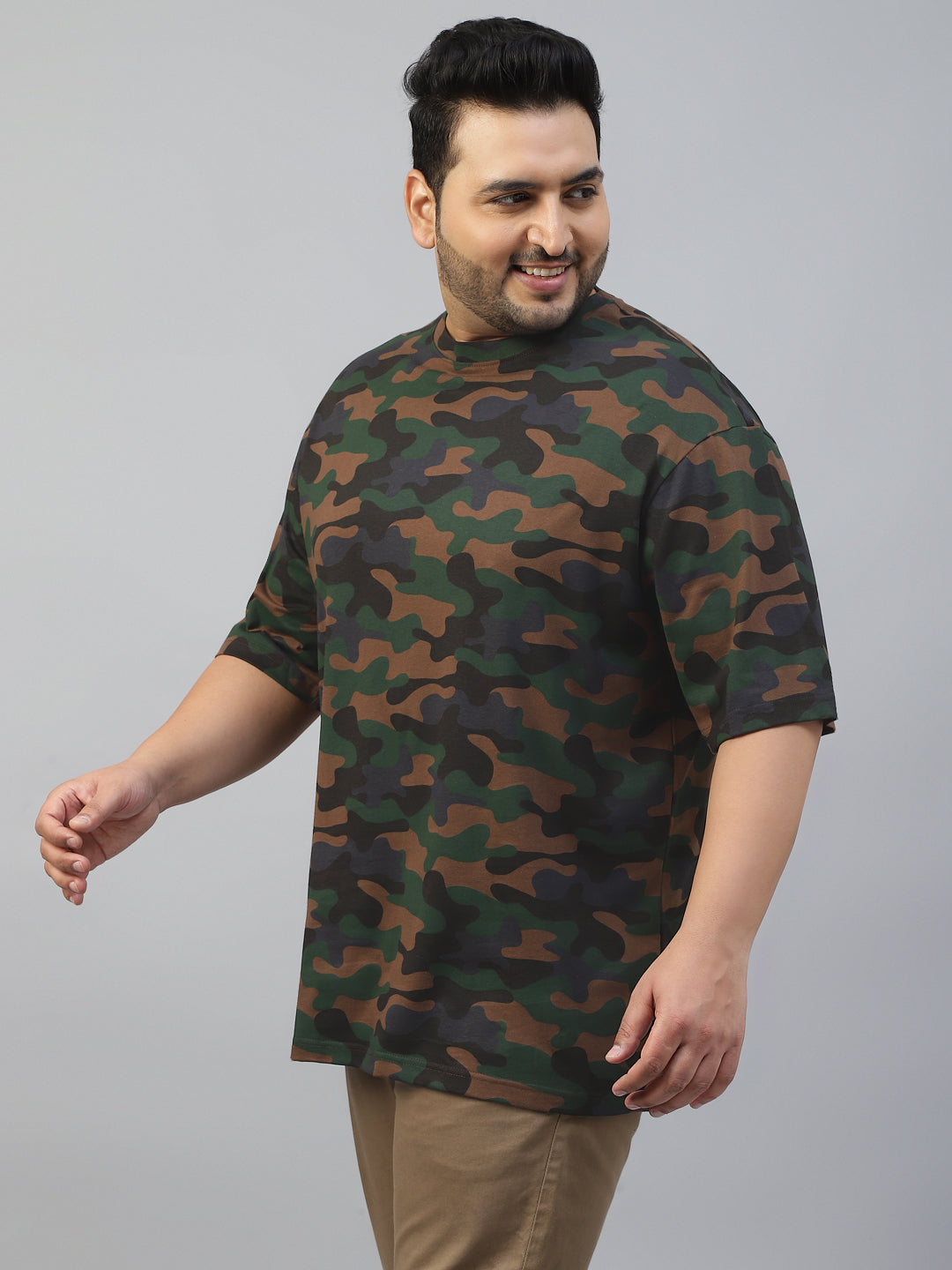 Green Camouflage Front Printed Plus Size T-shirt