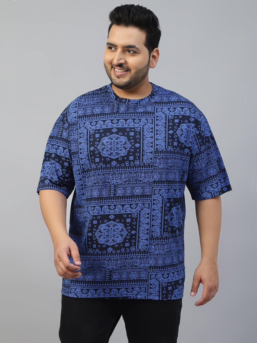 Paisley Navy All Over Printed Plus Size T-shirt