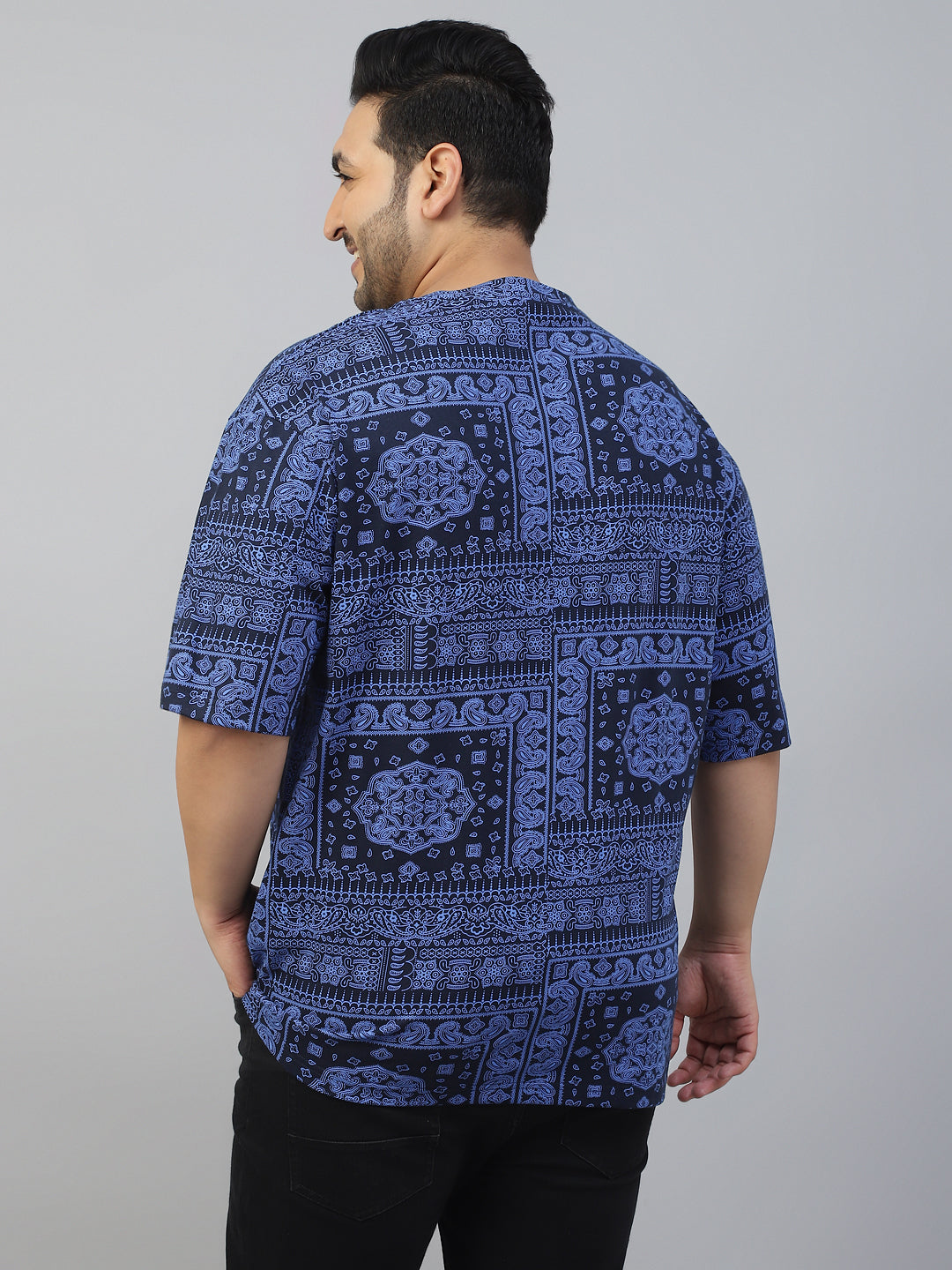 Paisley Navy All Over Printed Plus Size T-shirt