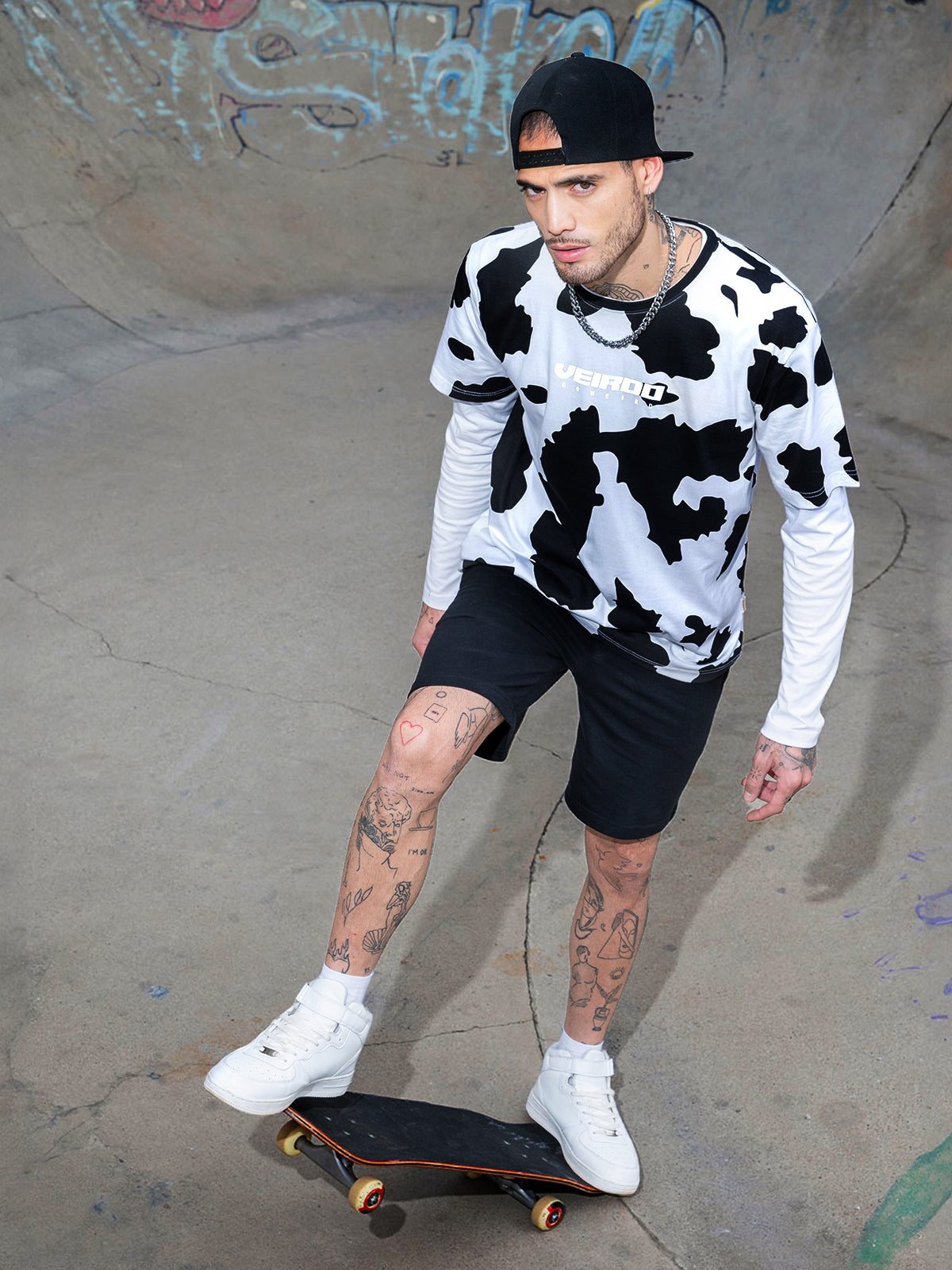 Cow Black Oversized All Over Animal Printed Half Sleeve T-shirt