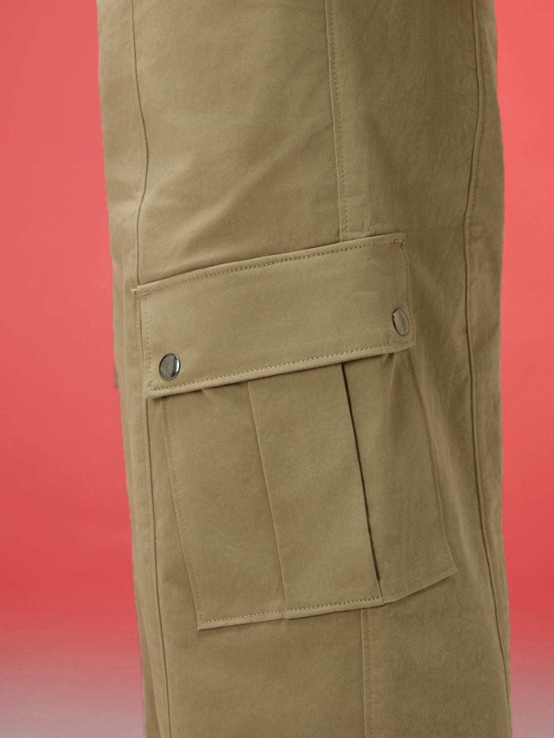 Beige Woven Relaxed Fit High-Rise Exclusive Cargo Pant