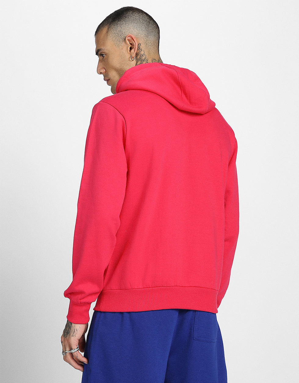Everyday Magenta Elegance: Men's Solid Fleece Pullover Veirdo