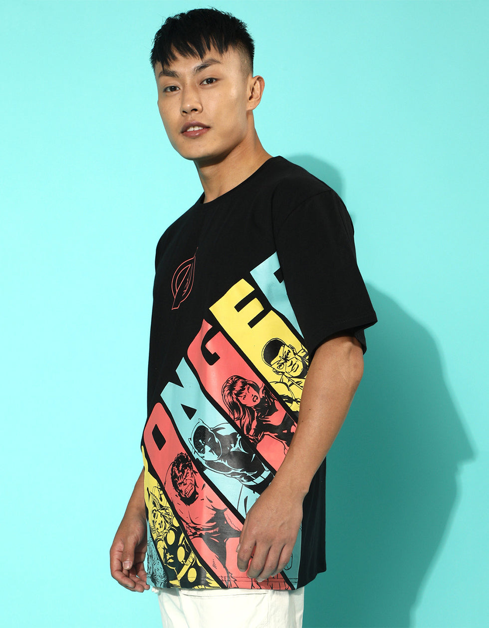 Strongest Avenger - Original Marvel Black Oversized Tee Veirdo