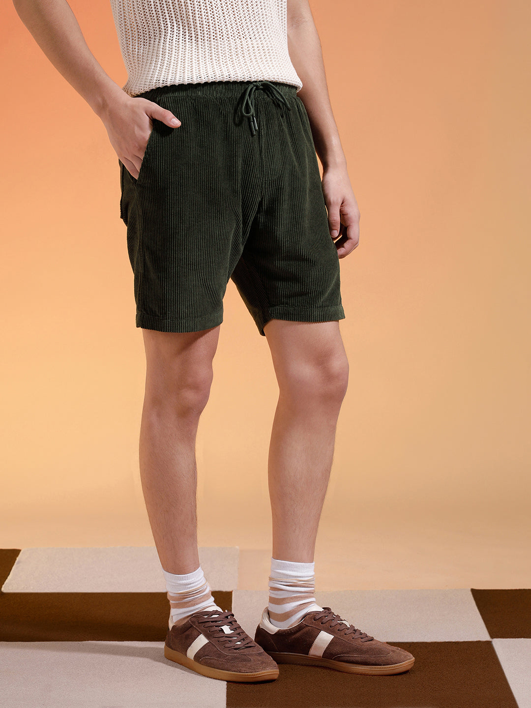 Olive Lining Pattern Plain Corduroy Shorts