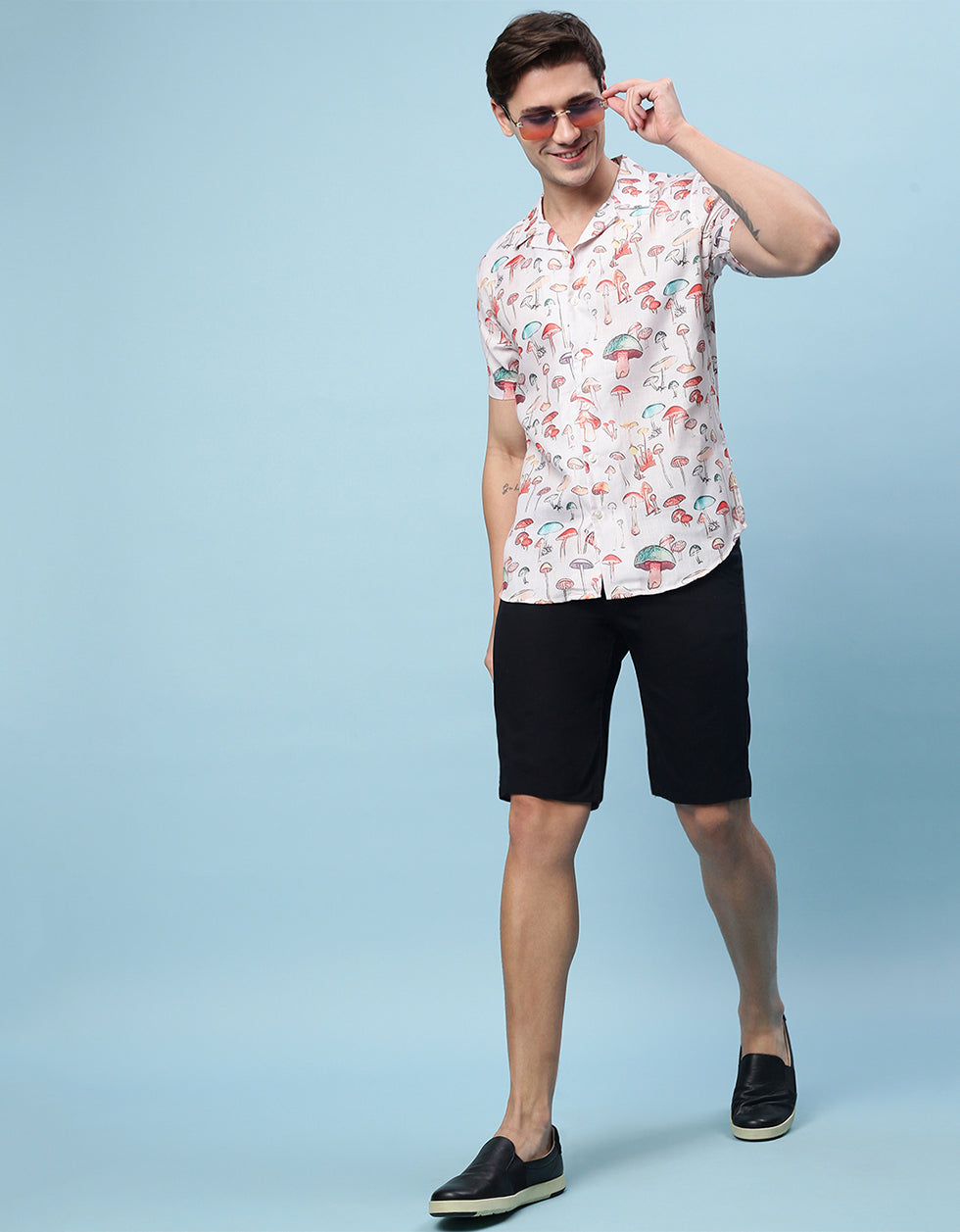 White Tropical Printed Casual Shirt Veirdo