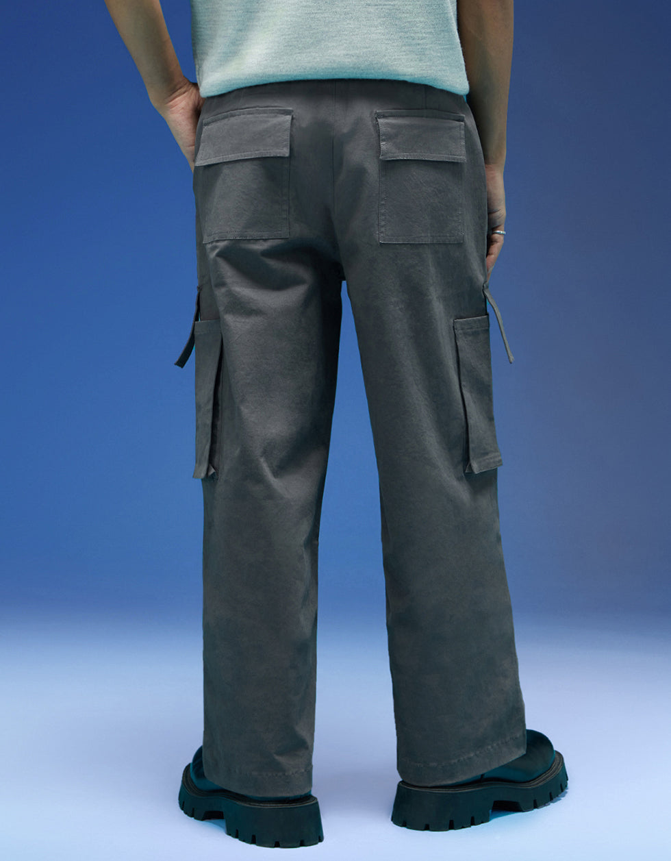 Grey Bellow Pocket Woven Cargo Pant