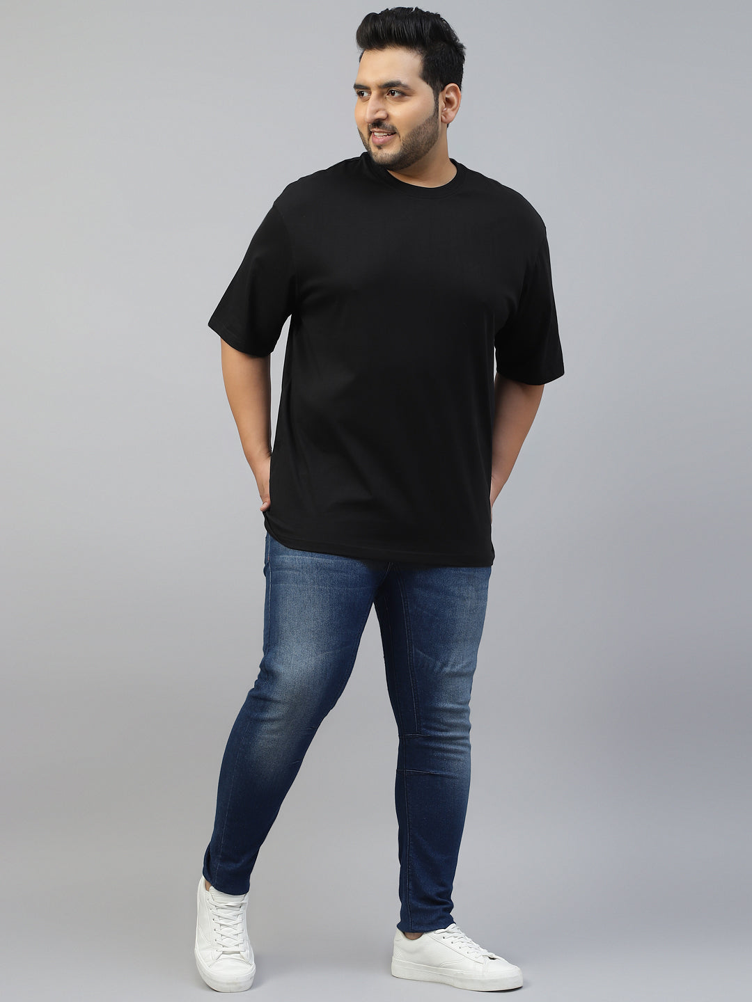 Black Solid Oversized Plus Size T-shirt