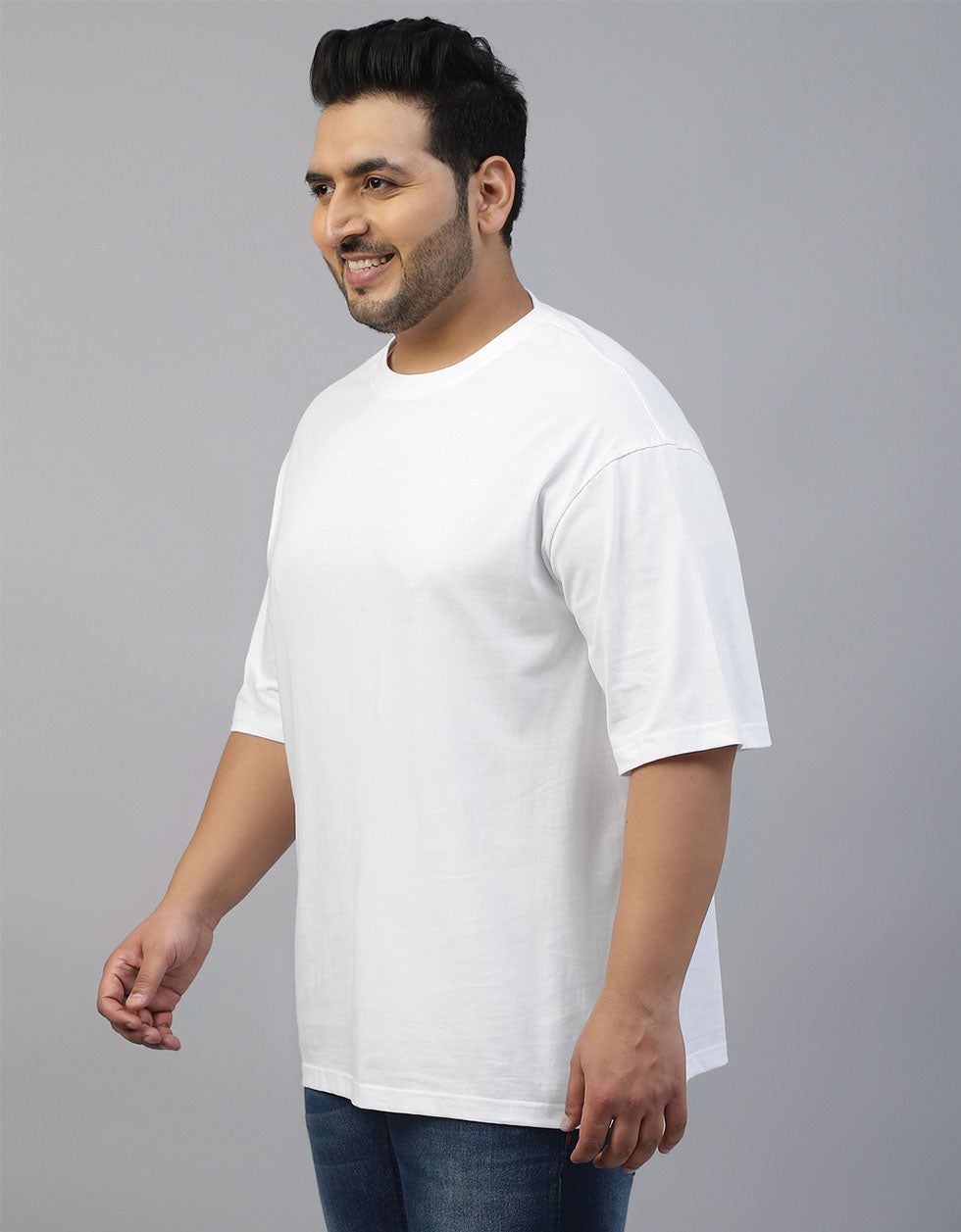 White Solid Oversized Plus Size T-shirt