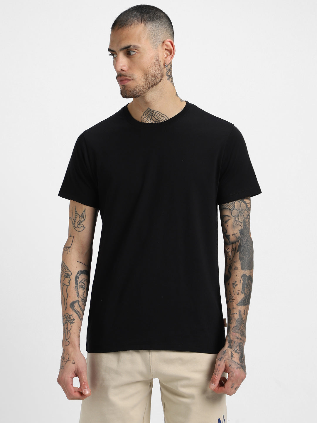Black Solid Men's Tshirt
