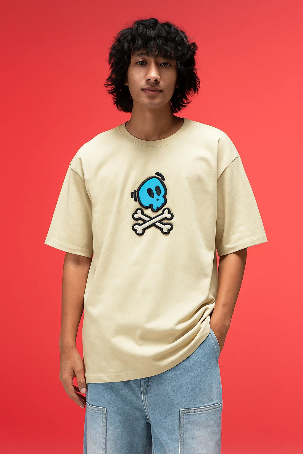Wild Thing Swan White Oversized Puff Printed Exclusive T-shirt