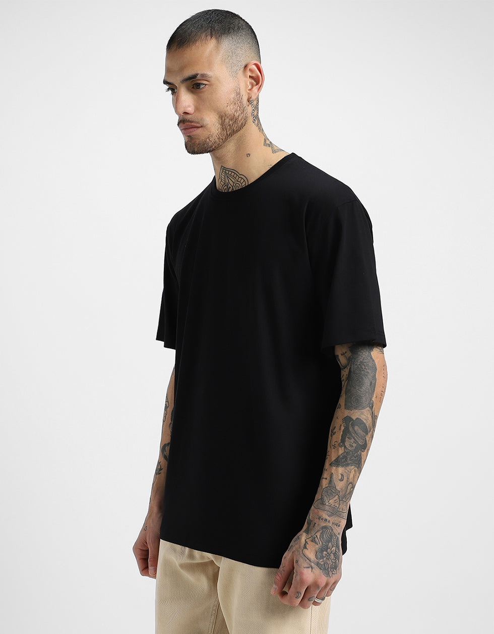 YOUNG BLOOD Printed Black Oversized Back Graphic Printed Tshirt