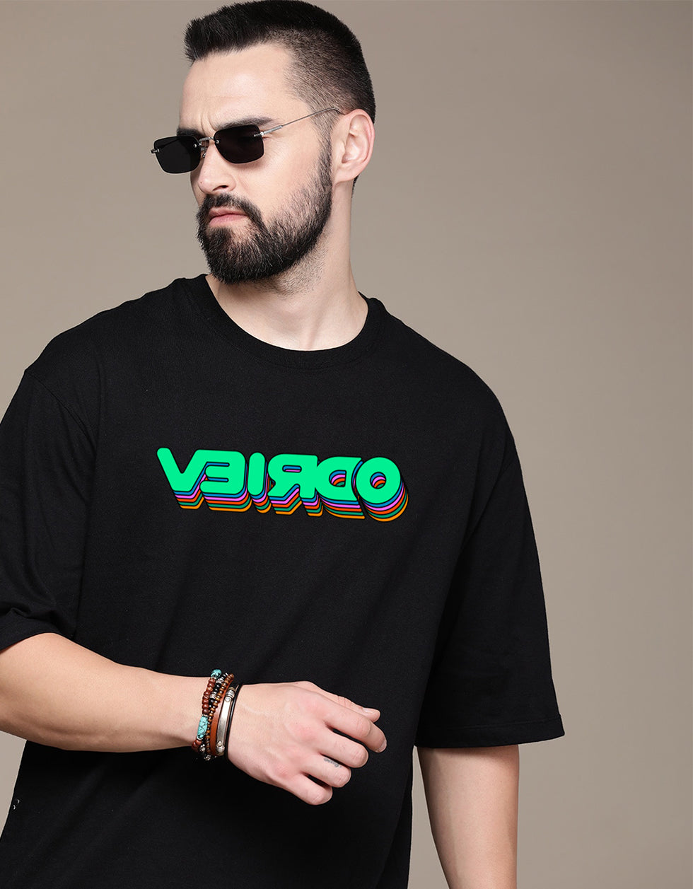 VEIRDO Black Oversized Front Graphic Tshirt