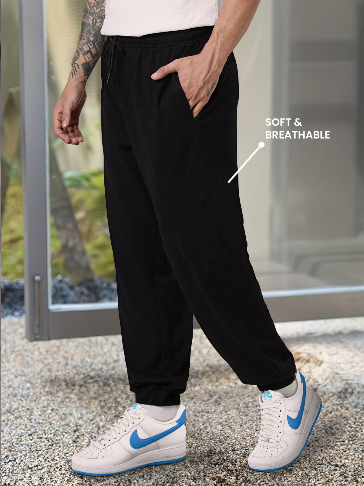 Black  Plain Fit Cargo Joggers