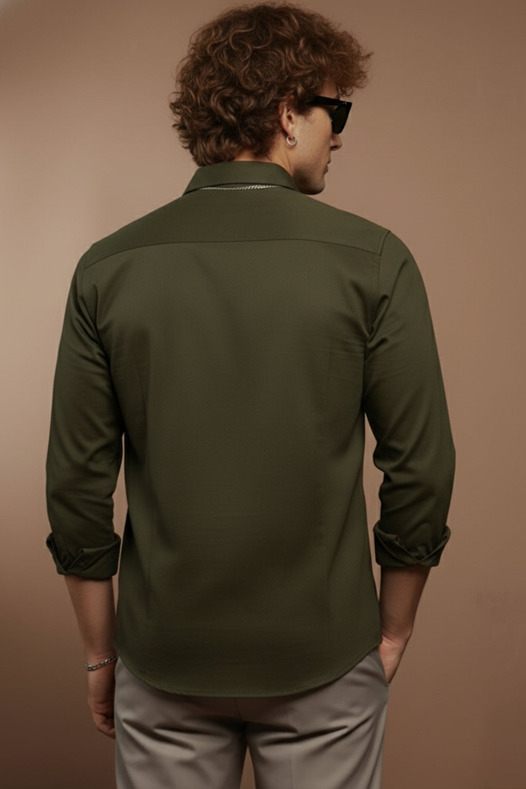 Green Plain Relaxed Fit Full Sleeve Dual Pocket Utility Exclusive Shirt