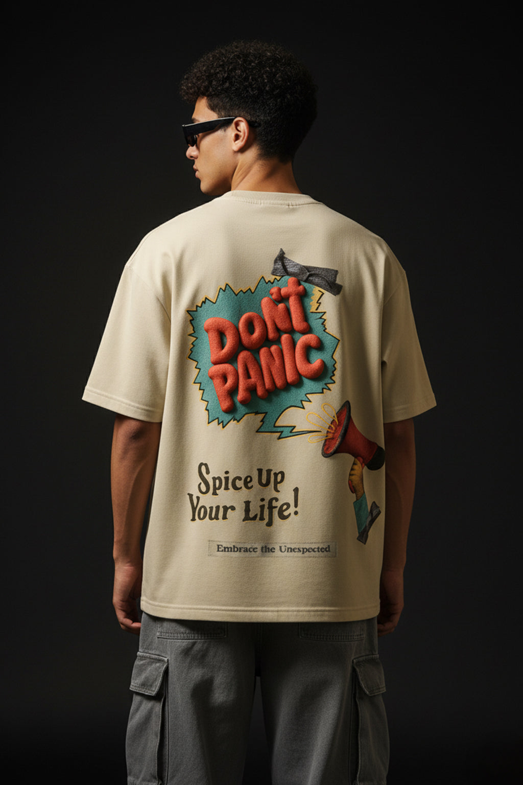 Don't Panic Swanwhite Oversized Puff Printed Exclusive T-shirt