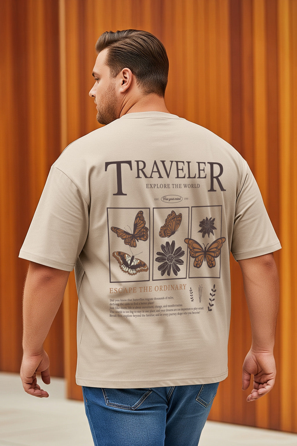Traveler Swanwhite Graphic Printed Plus Size T-shirt