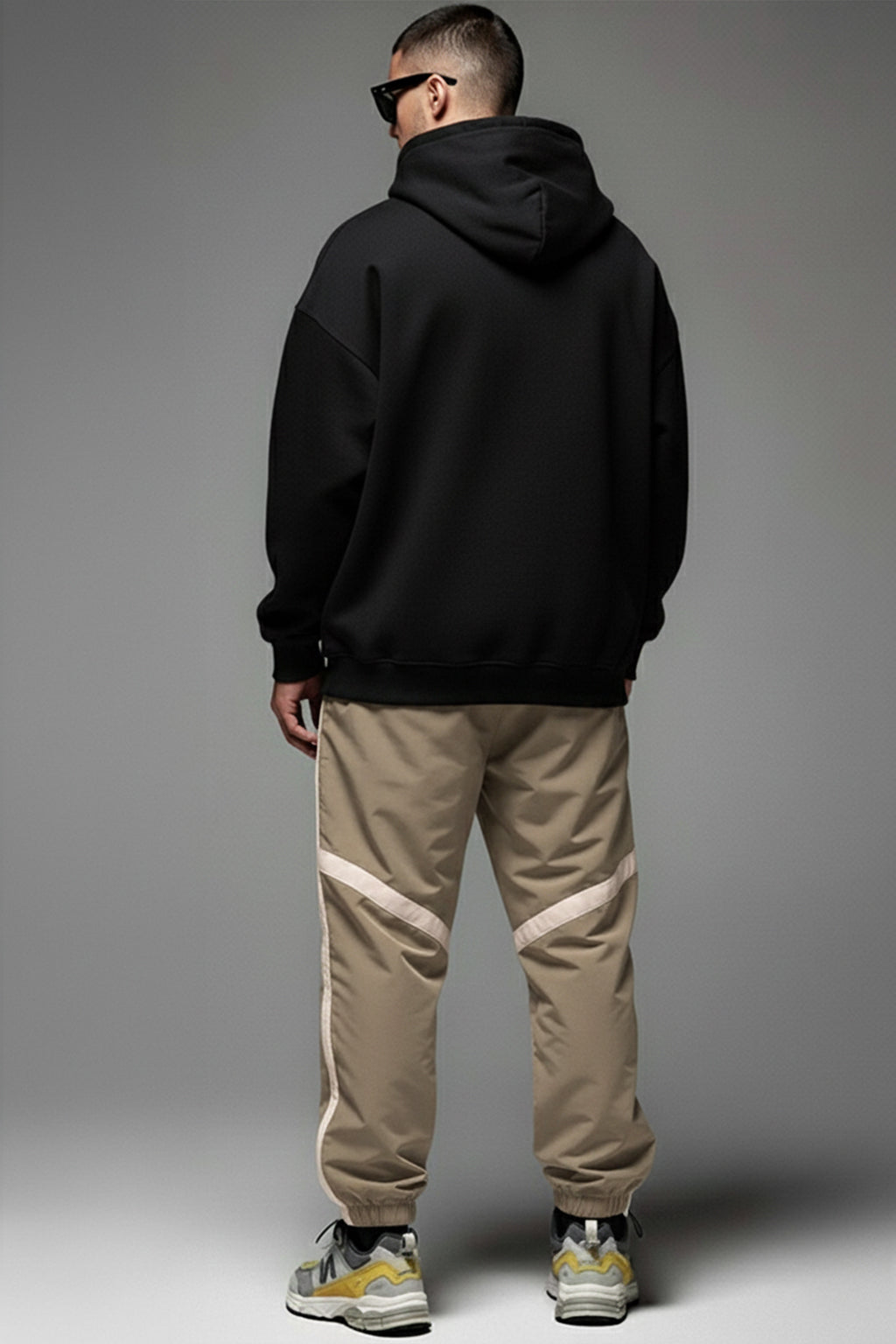 Khakhi Contrast Stripe Relaxed Fit Nylon Exclusive Jogger