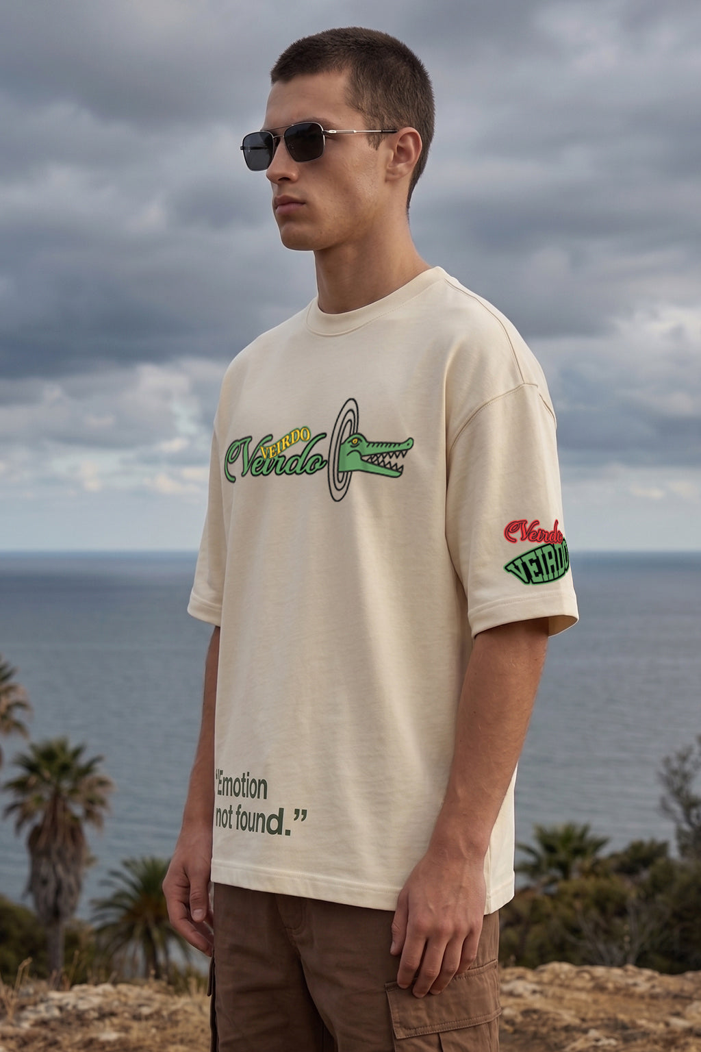 Crocodilian Swanwhite Oversized Puff Printed Exclusive T-shirt