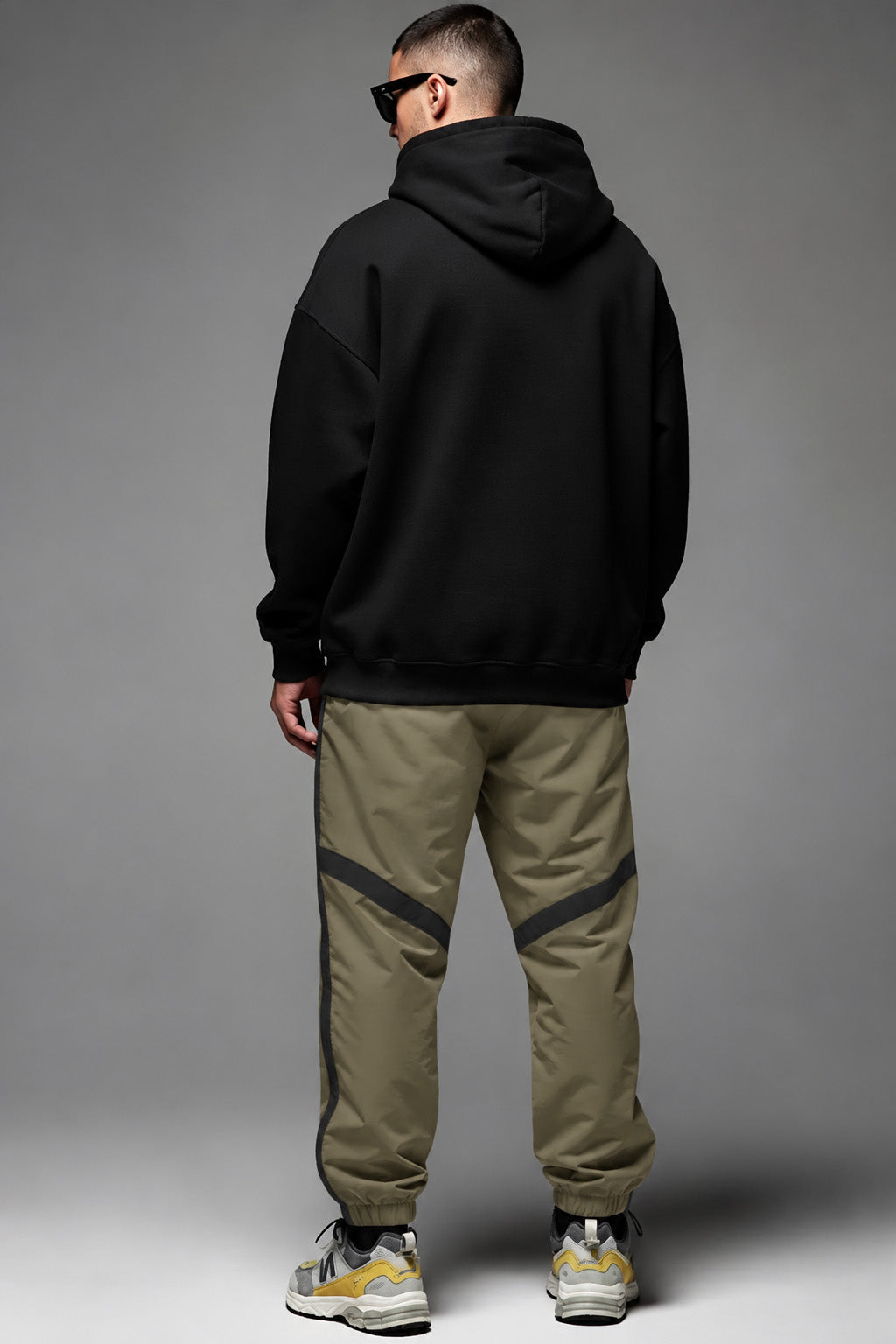 Fawn Contrast Stripe Relaxed Fit Nylon Exclusive Jogger