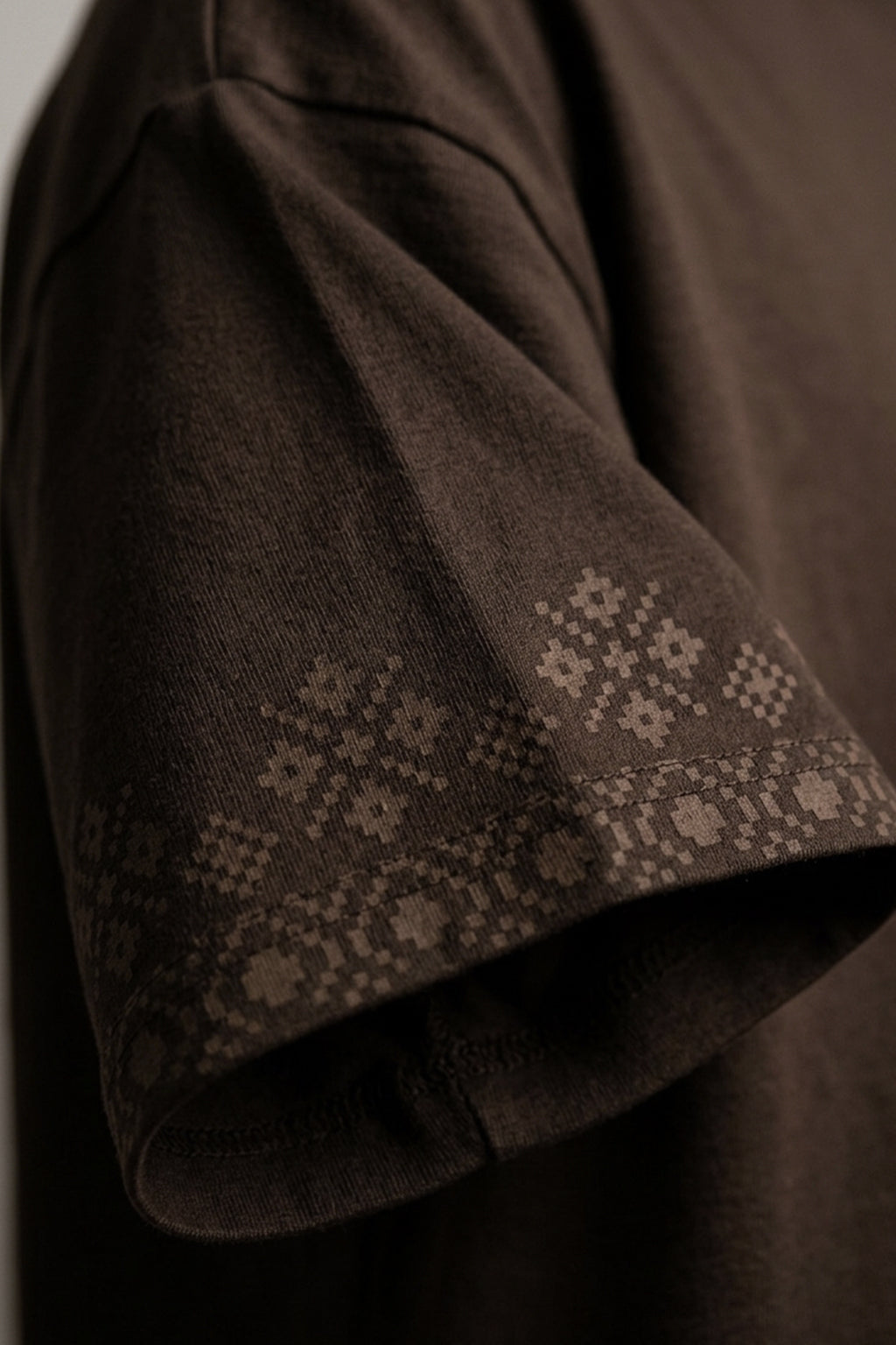 आर्य Brown Puff Printed Exclusive T-shirt Supreme Edition