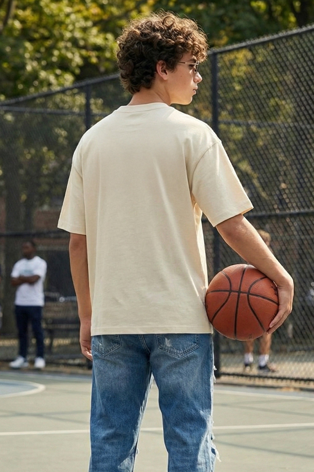 Veirdo Original Swanwhite Oversized Graphic Printed Boys T-shirt