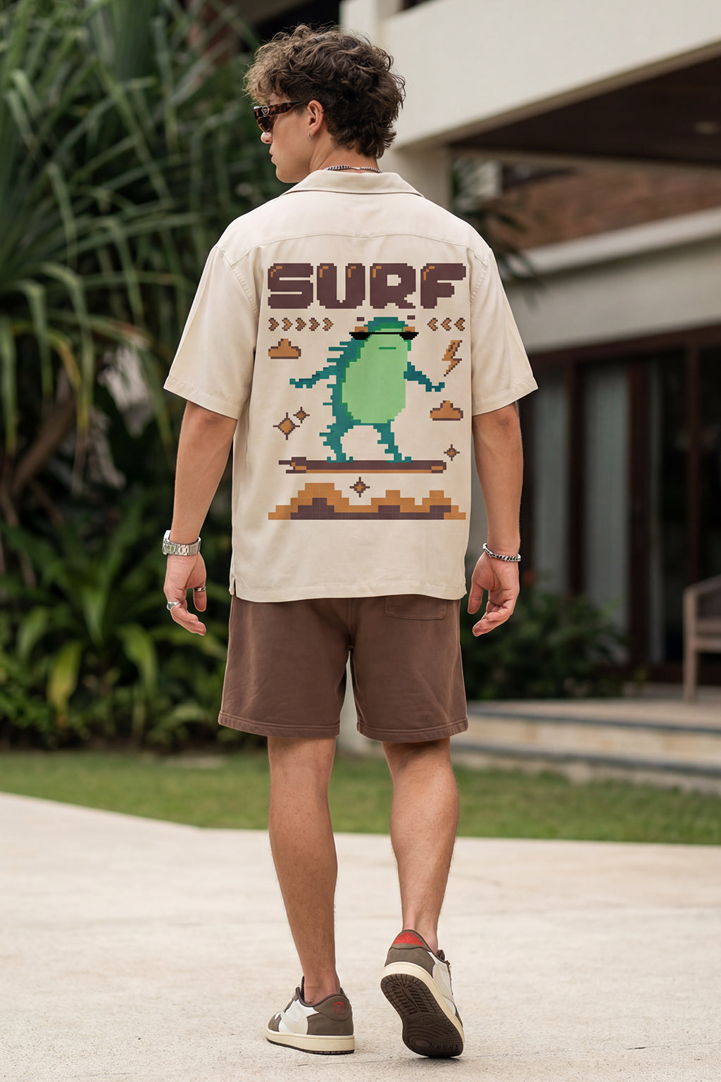 Surf Swanwhite Oversized Printed Exclusive Shirt