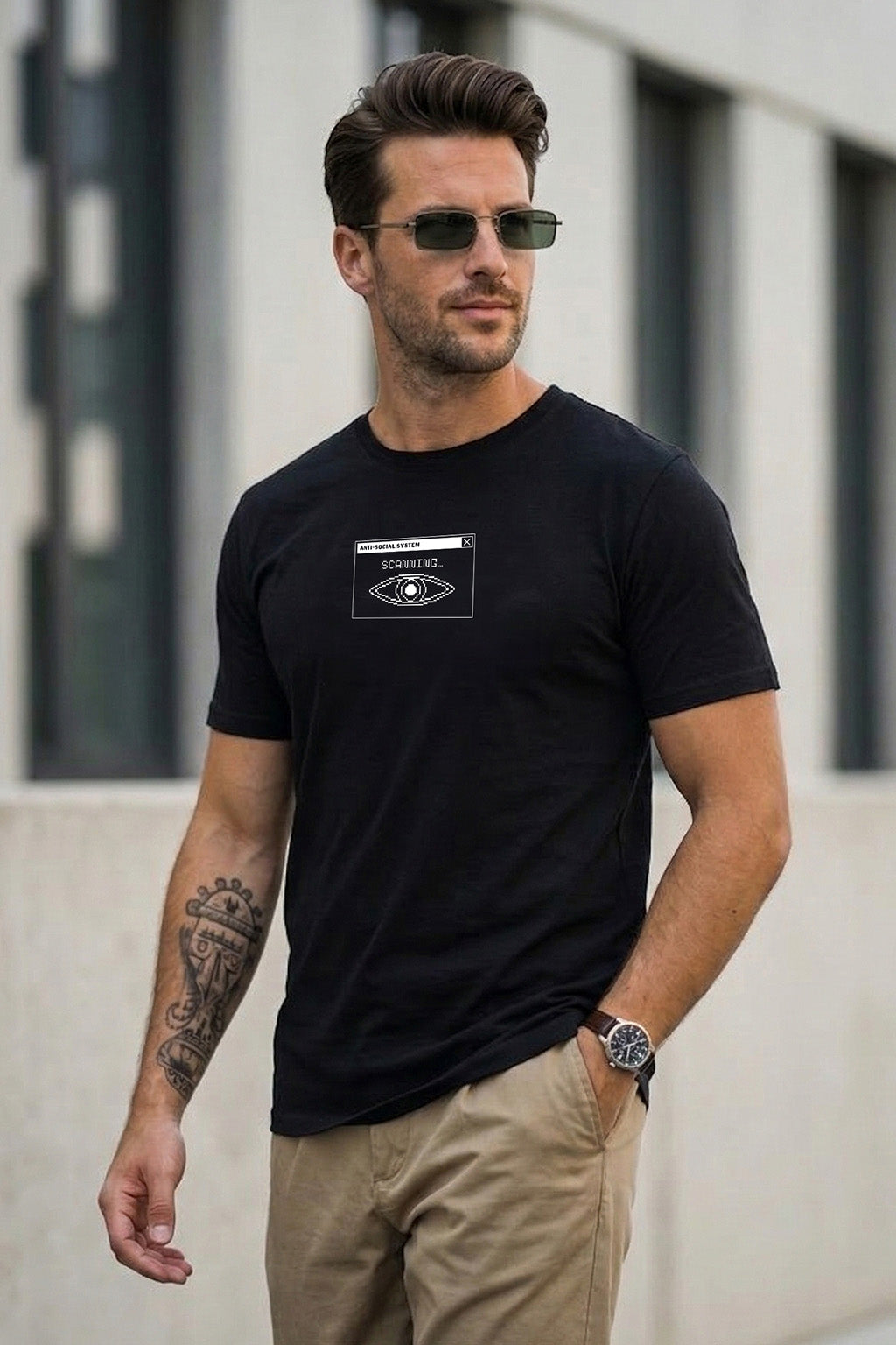 Scanning Black Regular Fit Printed T-shirt