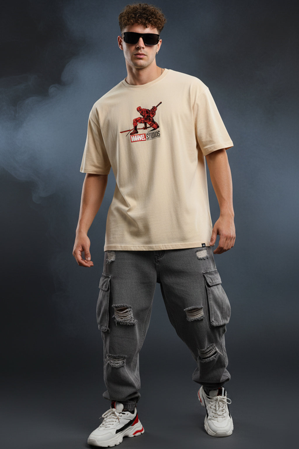 Hey Folks! Marvel Deadpool Swan white Oversized T-Shirt