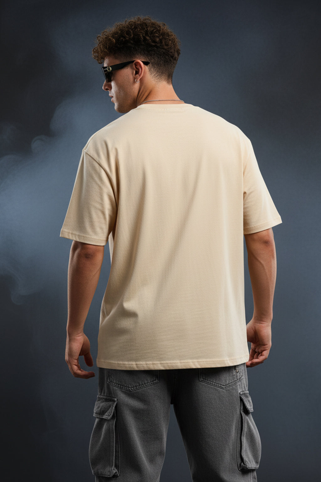 Hey Folks! Marvel Deadpool Swan white Oversized T-Shirt