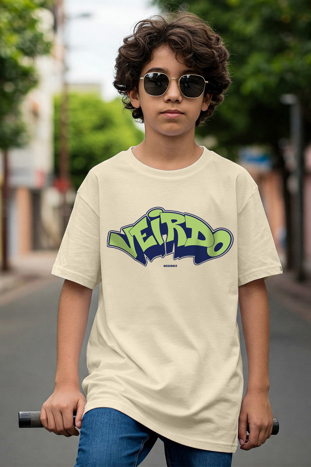 Veirdo Original Swanwhite Oversized Graphic Printed Boys T-shirt