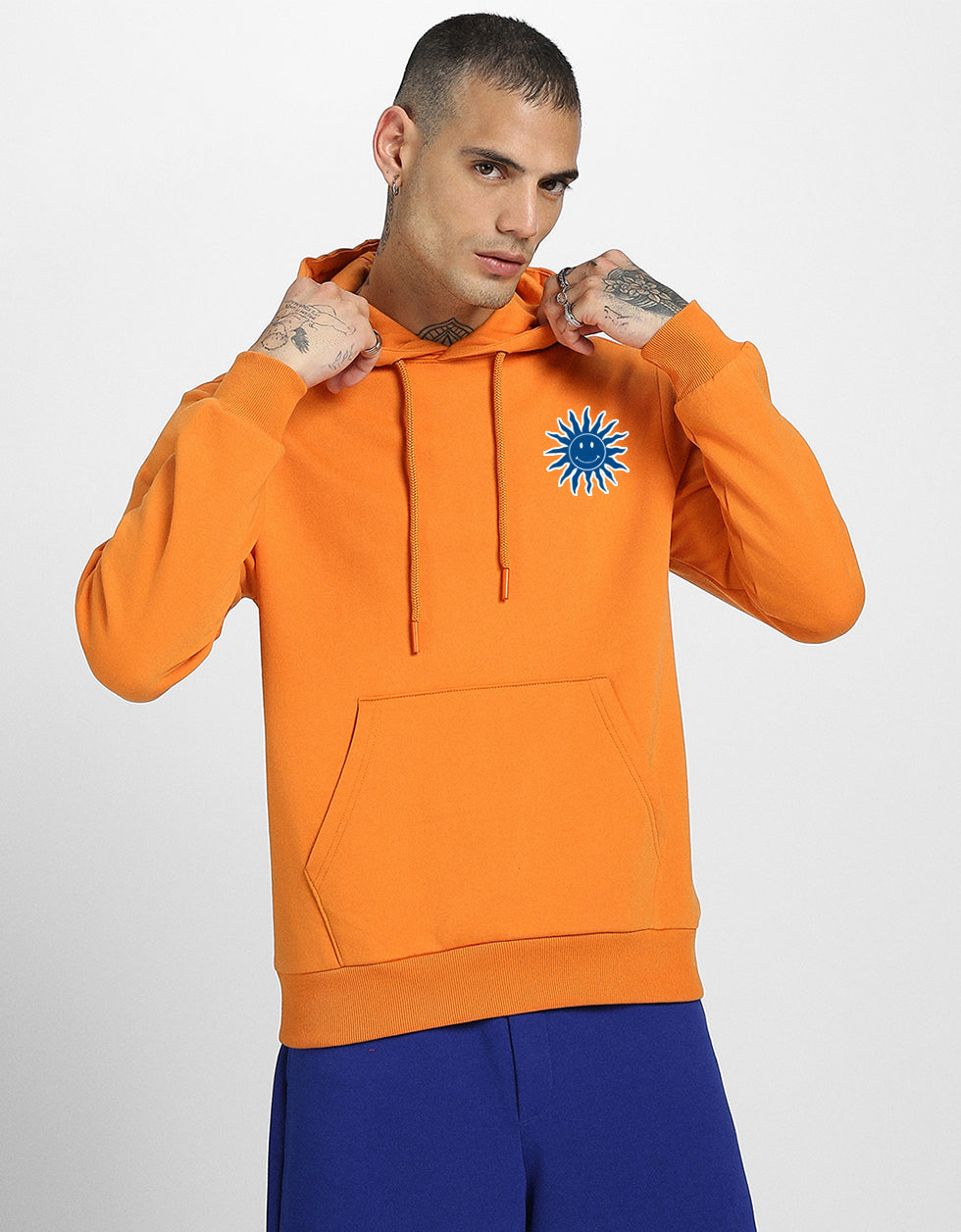 Brandy Bliss: Chic Orange Sun Men's Pullover Veirdo