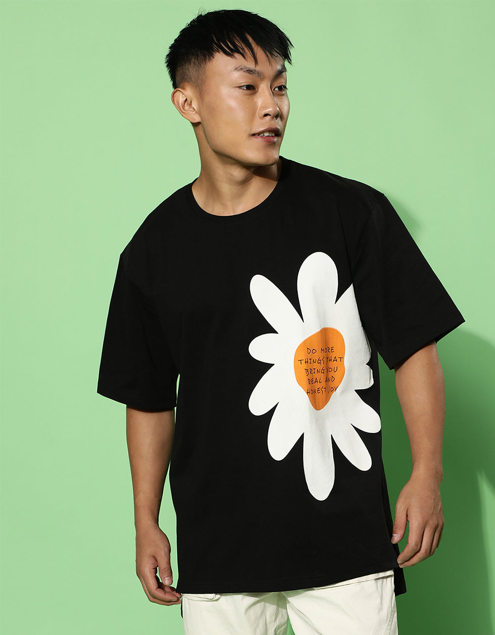 Graphical Flower Printed Black Oversized T-Shirt Veirdo