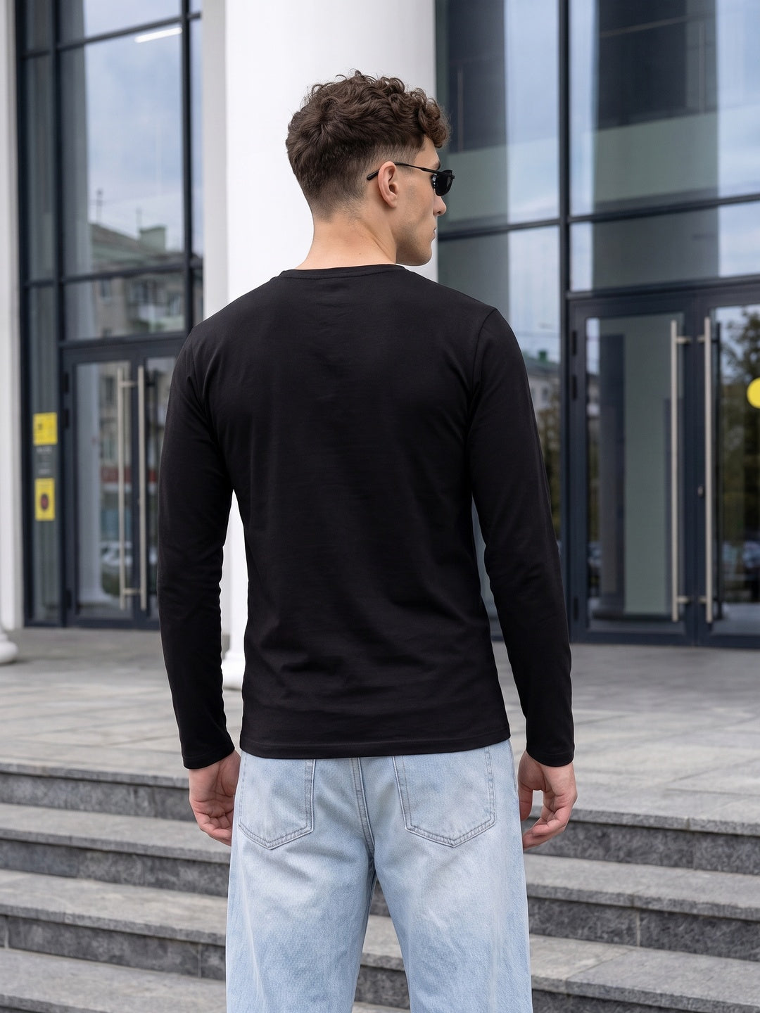 Black Plain Full Sleeves V-Neck Regular Fit T-shirt