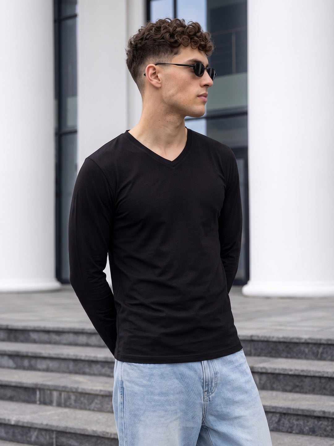 Black Plain Full Sleeves V-Neck Regular Fit T-shirt