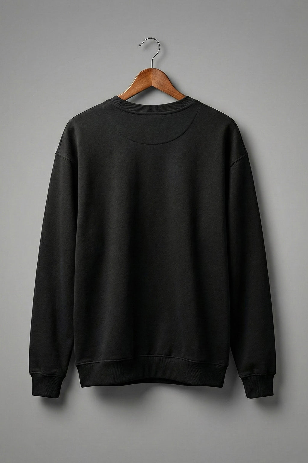 Black Plain Regular Fit Sweatshirt