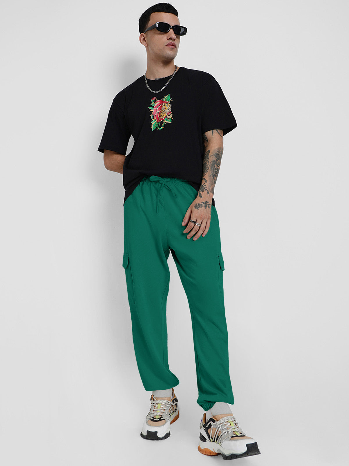 Aventurine Solid Baggy Fit Cargo Joggers